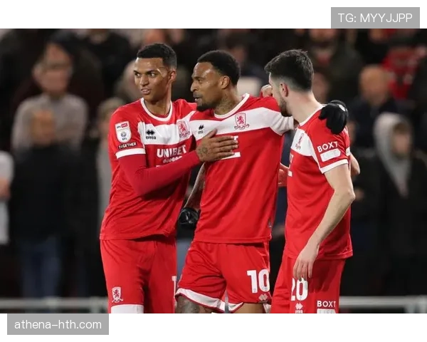 利兹联凭借快速反击全面回暖,锋线火力引发关注 利兹联凭借快速反击全面回暖,锋线火力引发关注