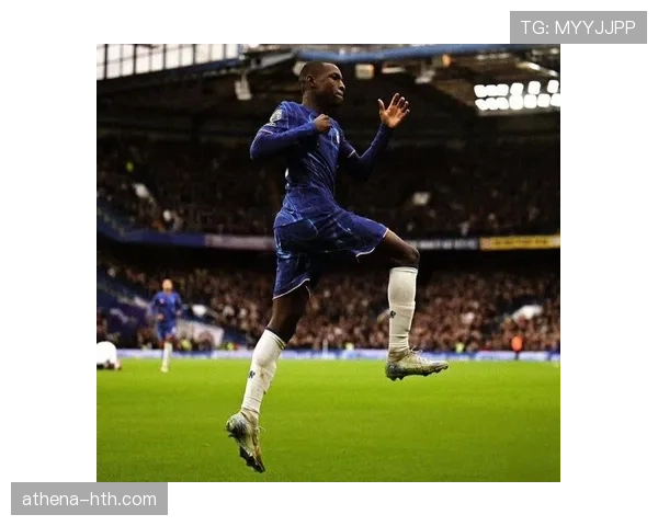 尼古拉斯·杰克逊英超首秀闪耀,助切尔西收获关键胜利 尼古拉斯·杰克逊英超首秀闪耀,助切尔西收获关键胜利